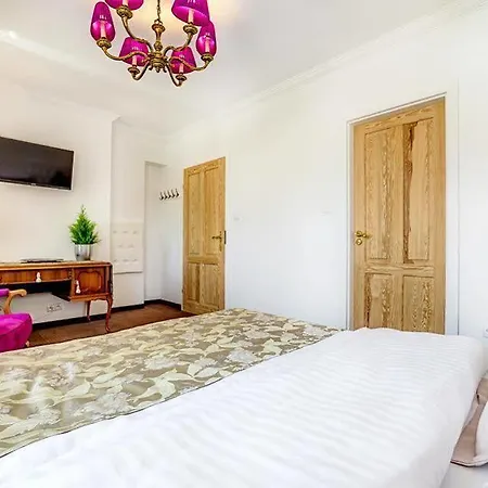 Hotel Harmony & Boutique 4*